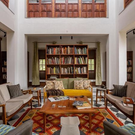 Lohonostays Library Sadhrana Bagh Gurgaon Exterior foto